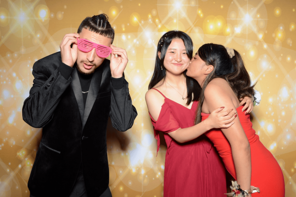 A star is born Ball Photos